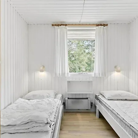 1518-aakirkeby-poserekrogen-7 度假居